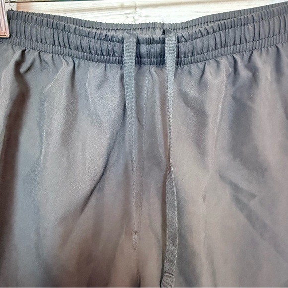 Nike Dri-FIT Tempo Running Shorts Black Pink Mesh Trim Small - Picture 6 of 8